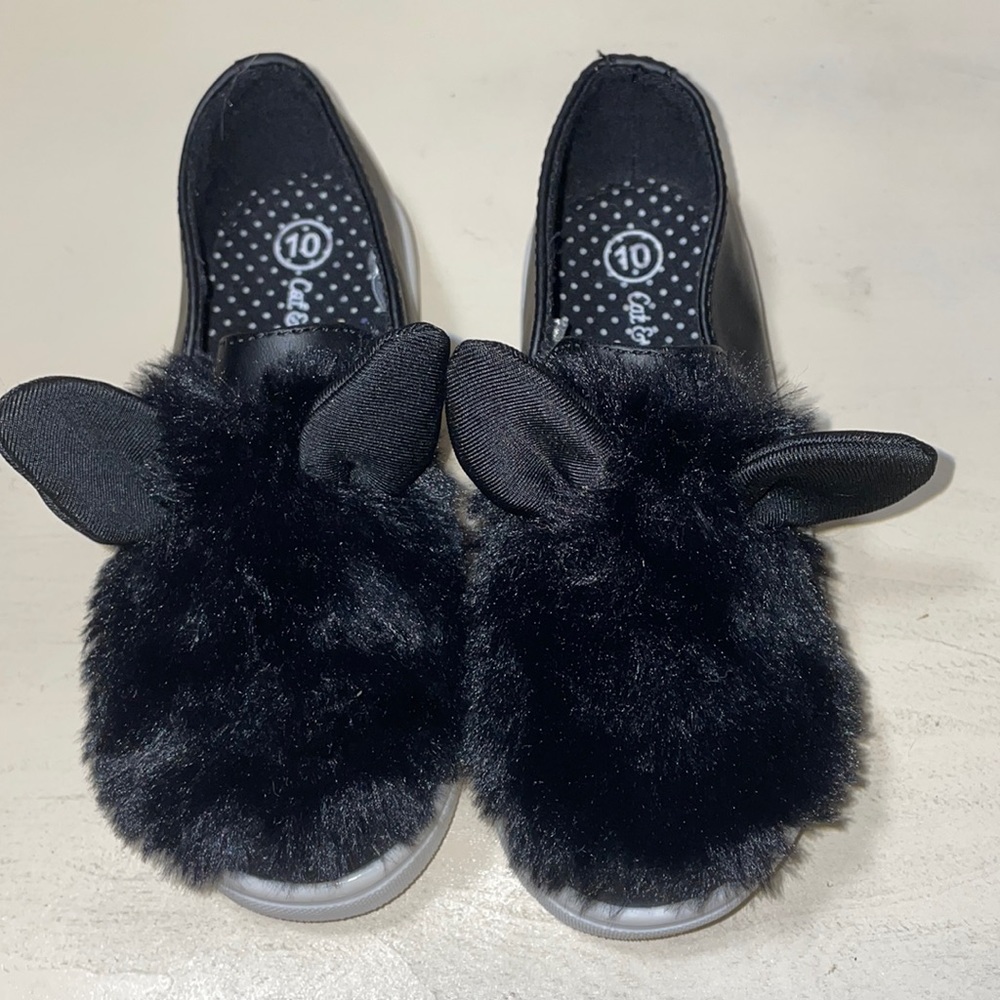 Cat &jack girls funny shoes size 10